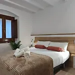Carisma Apartment